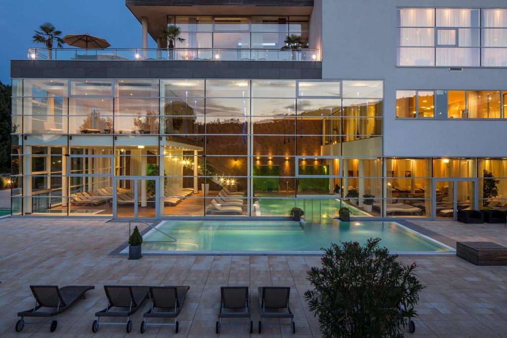 Spa Resort Styria- Adults Only Bad Waltersdorf Exterior photo
